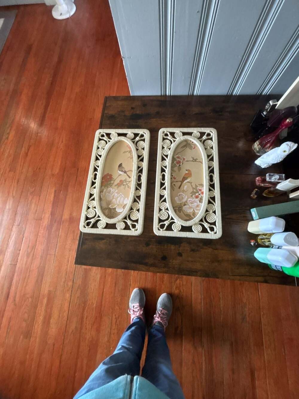 Vintage 1967 Syroco Floral Bird Wall Plaques Set of 2